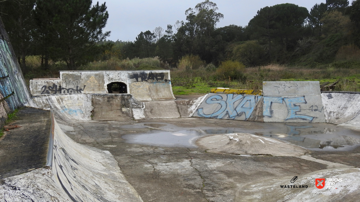 Leiria brick factory RIP